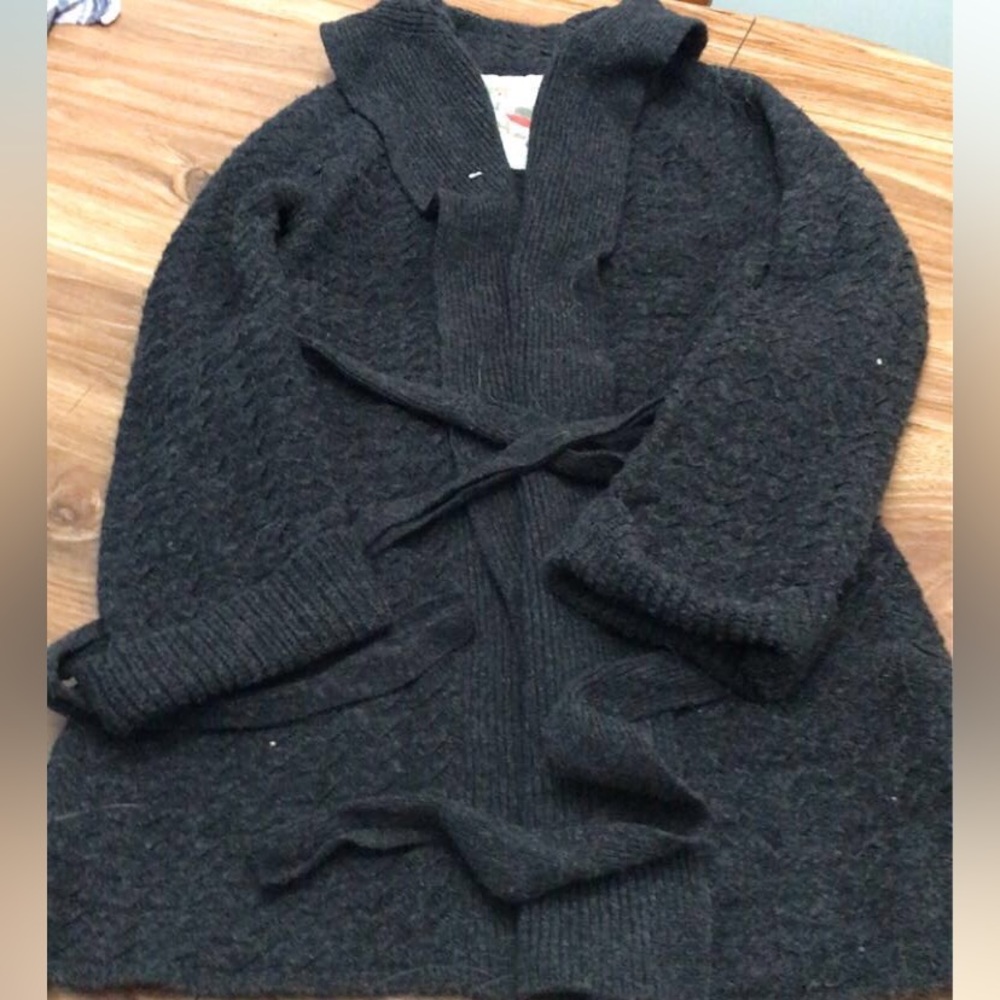 Women’s sweater